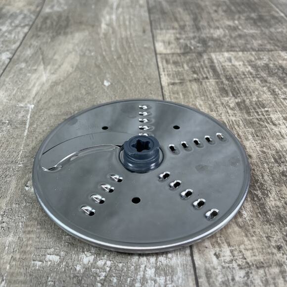 Cuisinart 7-Cup Food Processor FP-7 Replacement Fine Slicing/Shredding Disk - Picture 3 of 3